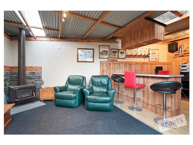 80 Scenic Drive, Beaconsfield VIC 3807