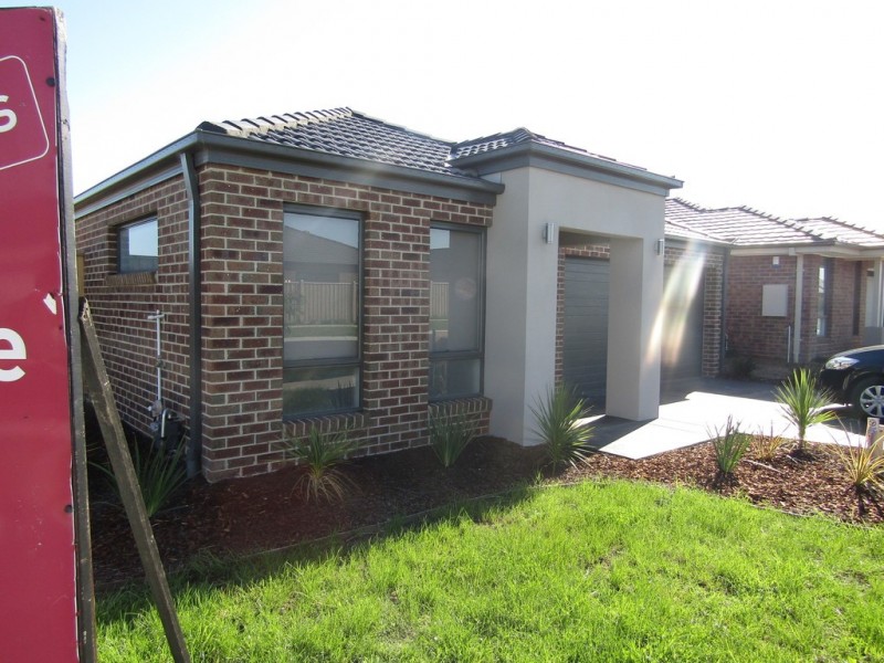 40 Hibiscus Street, Officer VIC 3809