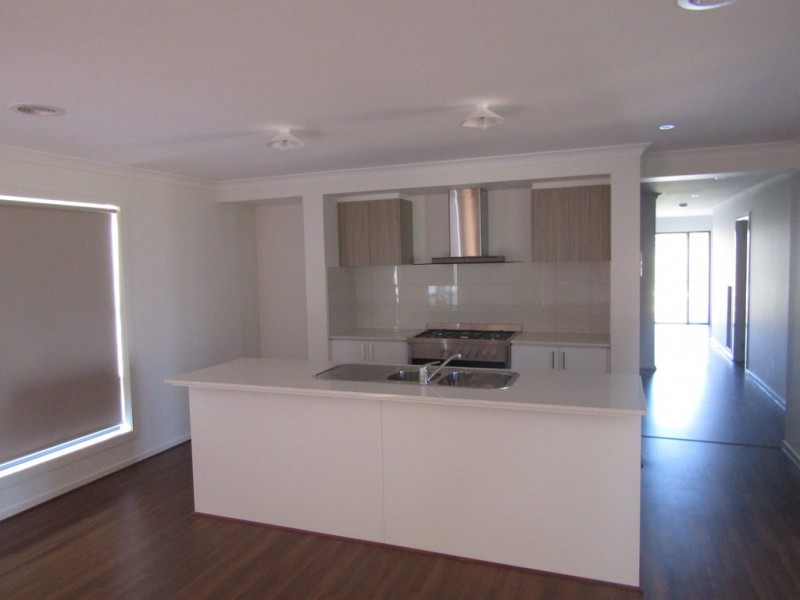 40 Hibiscus Street, Officer VIC 3809