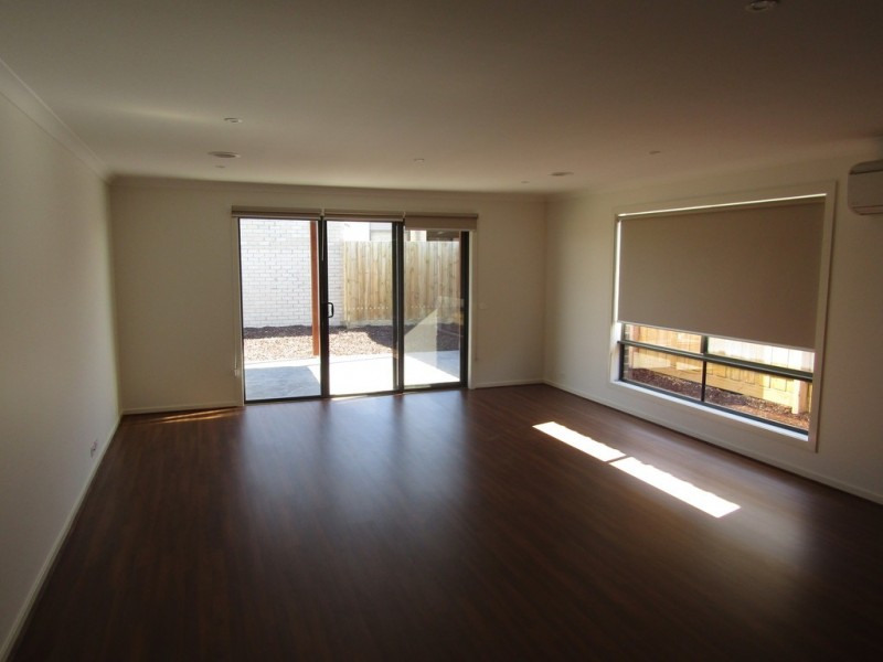 40 Hibiscus Street, Officer VIC 3809