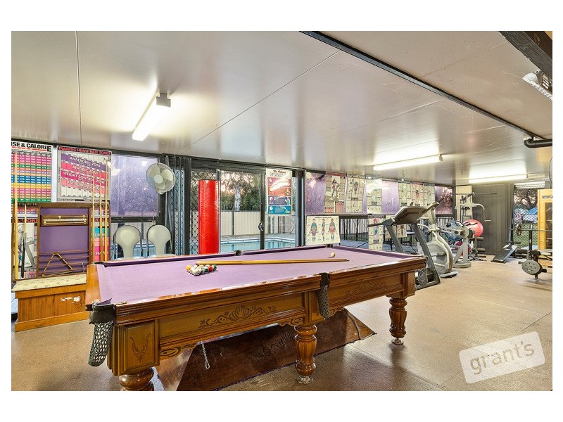 435 Bass Highway, Lang Lang VIC 3984