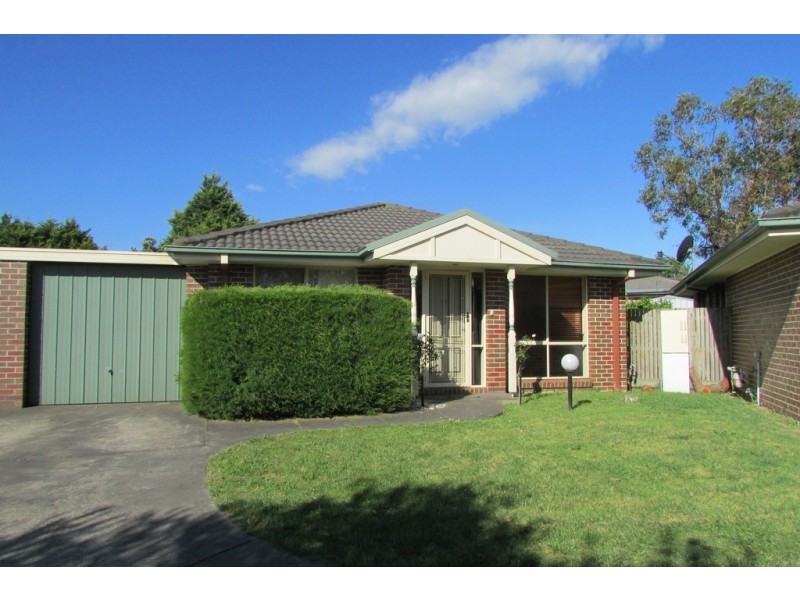 2/7-8 Harmon Close, Berwick VIC 3806