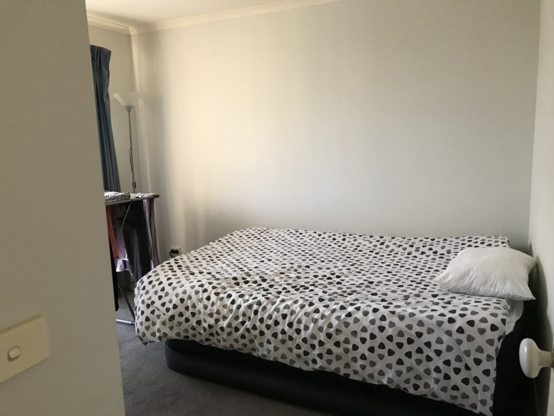 2/7-8 Harmon Close, Berwick VIC 3806