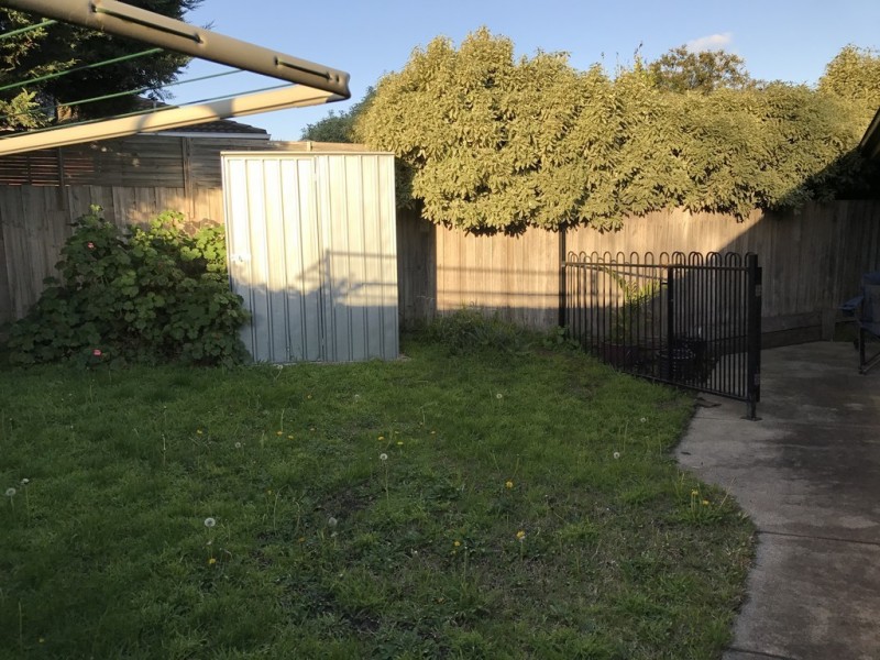 2/7-8 Harmon Close, Berwick VIC 3806
