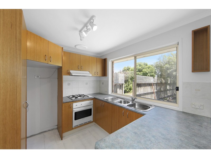 65 Kendall Drive, Narre Warren VIC 3805