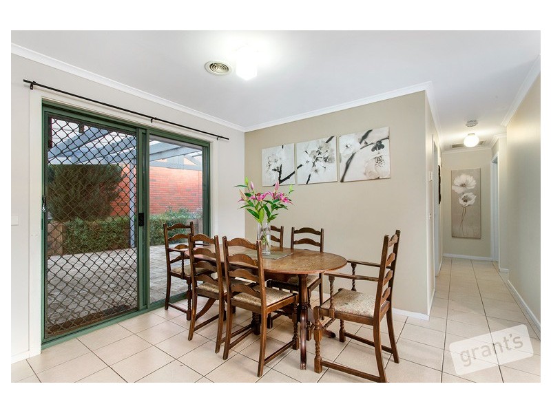 2 Bree Court, Berwick VIC 3806