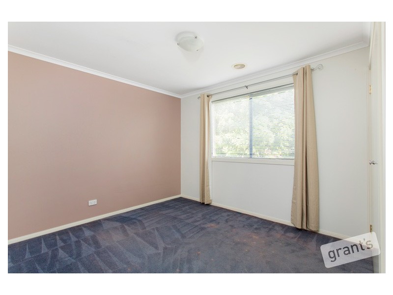 14 St Annes Crescent, Berwick VIC 3806