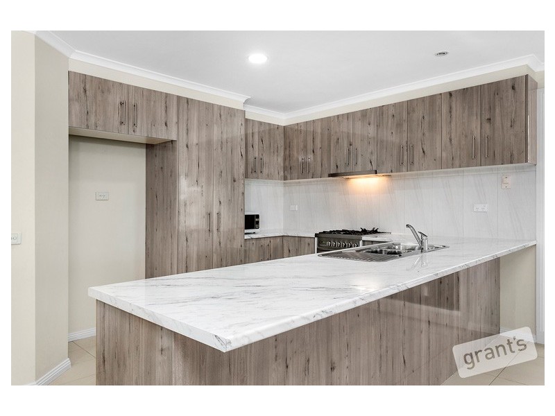 43 Terrapin Drive, Narre Warren South VIC 3805