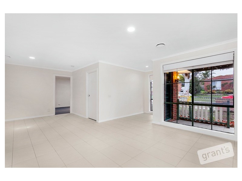 43 Terrapin Drive, Narre Warren South VIC 3805