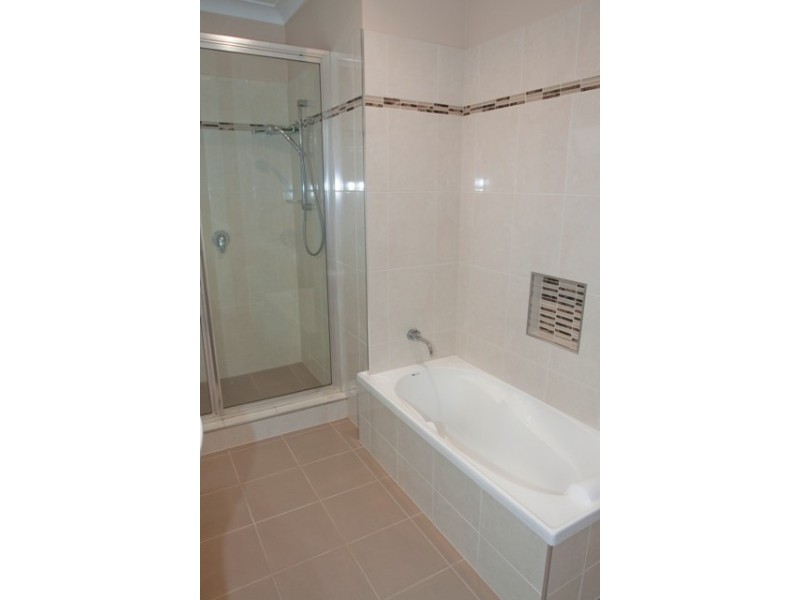 13 Howitt Street, North Ward QLD 4810