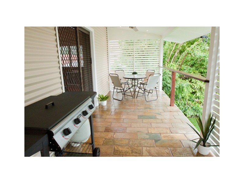 13 Howitt Street, North Ward QLD 4810