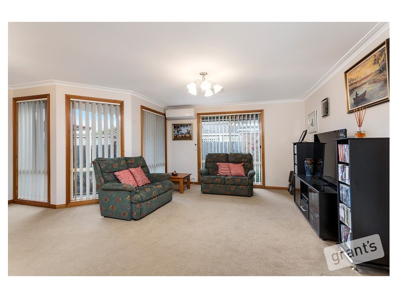 14 Highland Crescent, Narre Warren South VIC 3805