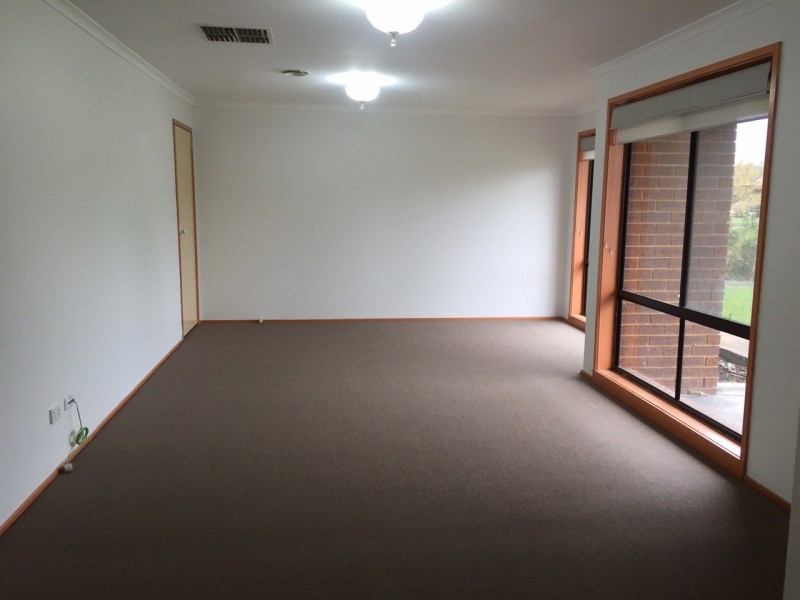 41 Strong Drive, Hampton Park VIC 3976