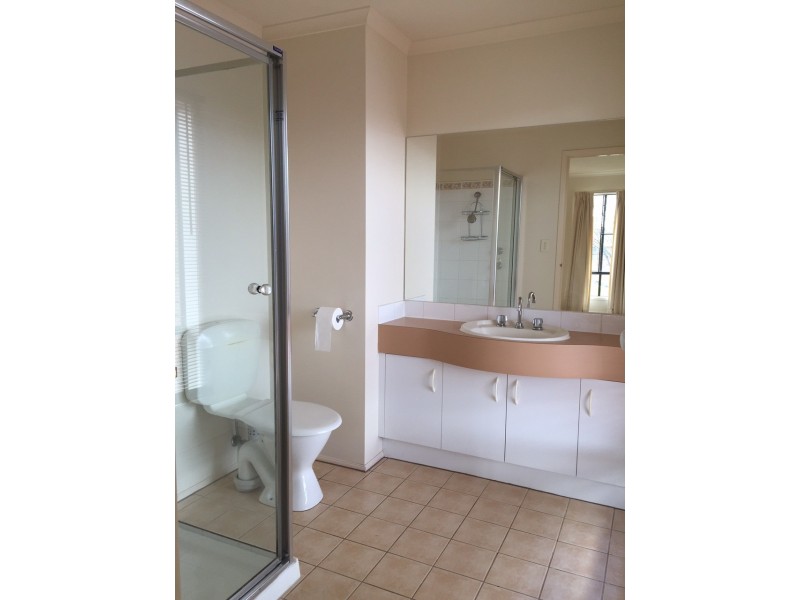 10 Broadland Way, Narre Warren South VIC 3805