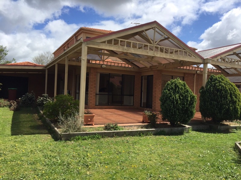 10 Broadland Way, Narre Warren South VIC 3805