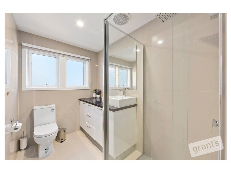 35 Macquarie Circuit, Pakenham VIC 3810