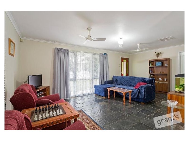 45 Meeking Drive, Pakenham VIC 3810