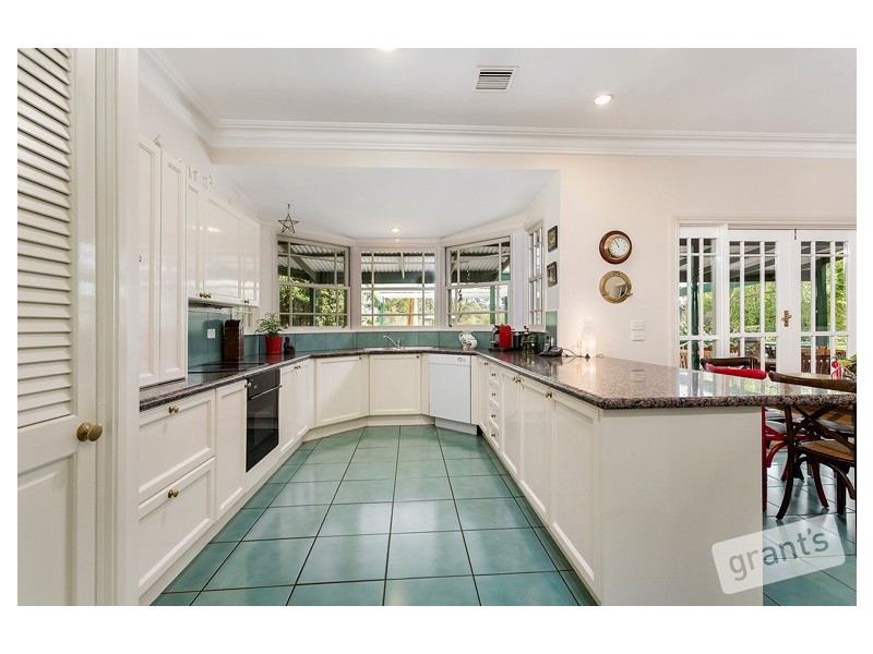 232 Eramosa Road West, Moorooduc VIC 3933