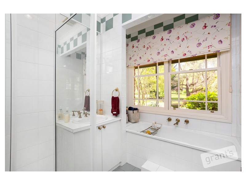 232 Eramosa Road West, Moorooduc VIC 3933