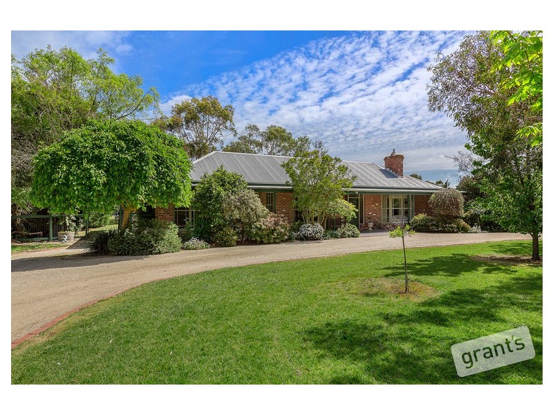 232 Eramosa Road West, Moorooduc VIC 3933