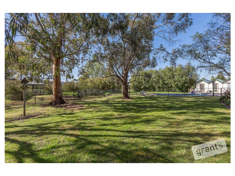 232 Eramosa Road West, Moorooduc VIC 3933