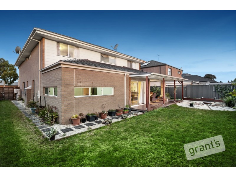 4 Prosperity Avenue, Cranbourne North VIC 3977