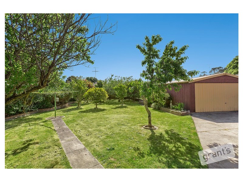 3 Millwood Avenue, Berwick VIC 3806