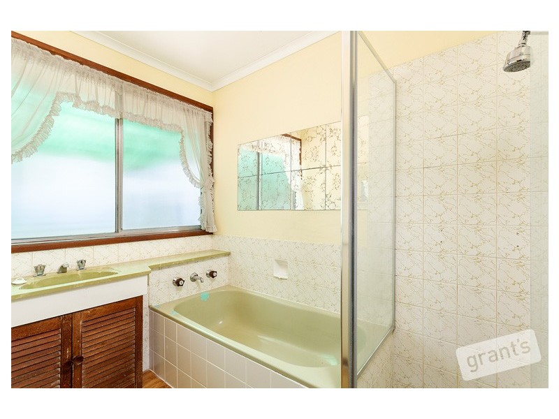 3 Millwood Avenue, Berwick VIC 3806