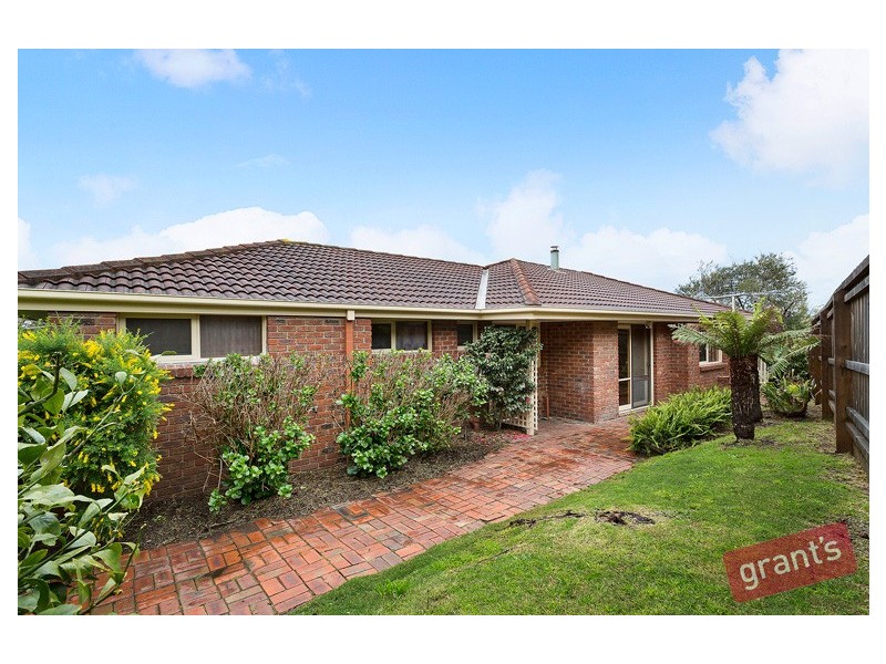 10 Cornus Court, Narre Warren VIC 3805