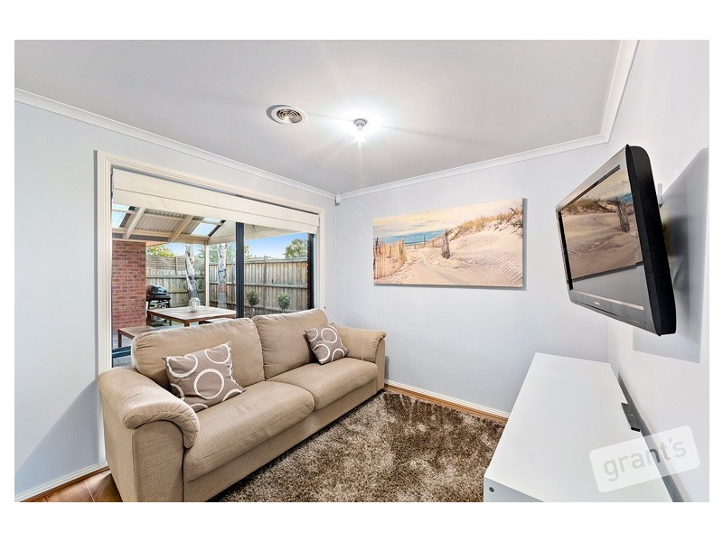 2 Dahlen Place, Berwick VIC 3806