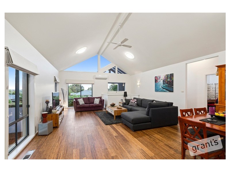 1 Cord Close, Berwick VIC 3806