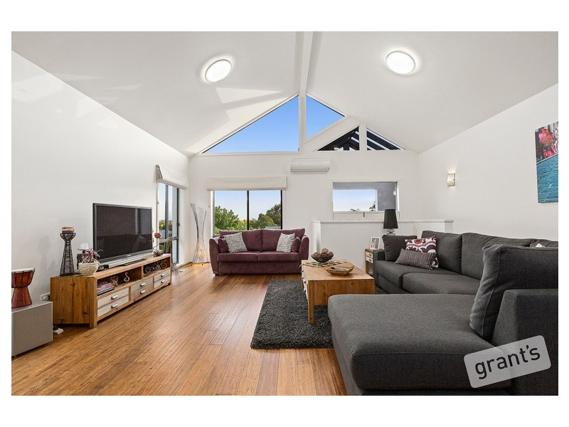 1 Cord Close, Berwick VIC 3806