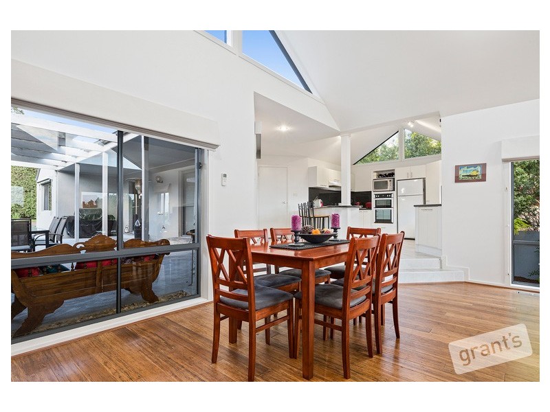 1 Cord Close, Berwick VIC 3806