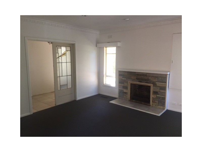 76 Elgin Street, Berwick VIC 3806