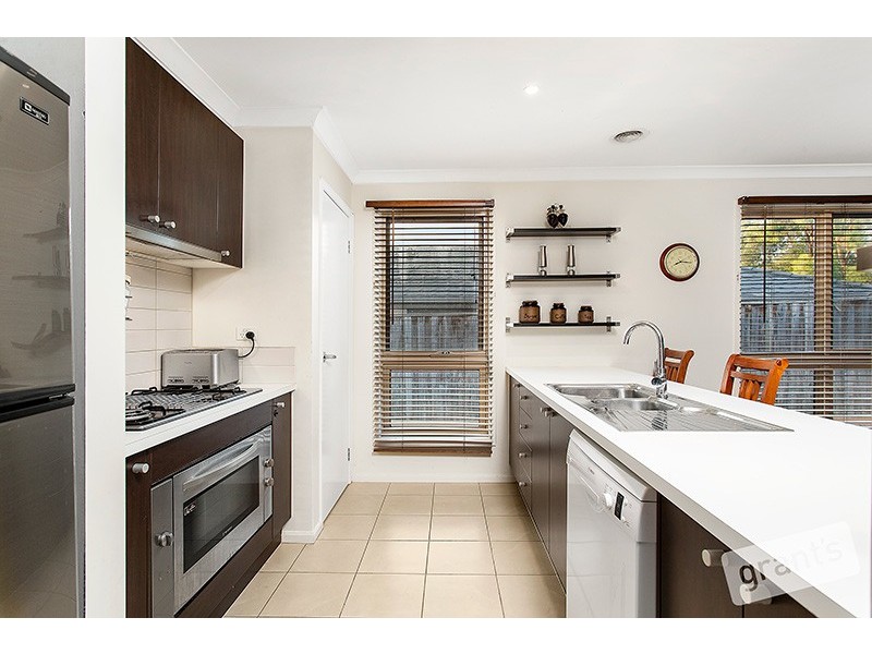 19 Mikasa Place, Pakenham VIC 3810