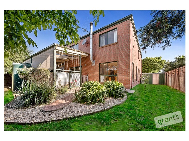 19 Scenic Drive, Beaconsfield VIC 3807