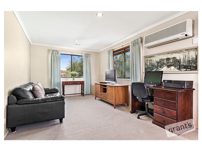 19 Scenic Drive, Beaconsfield VIC 3807