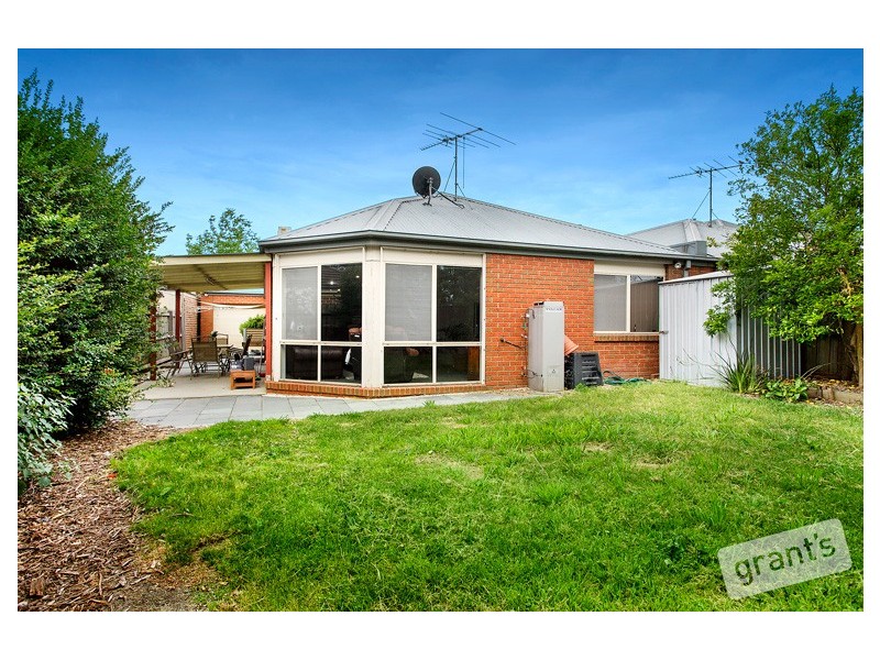 9 Wilona Way, Berwick VIC 3806