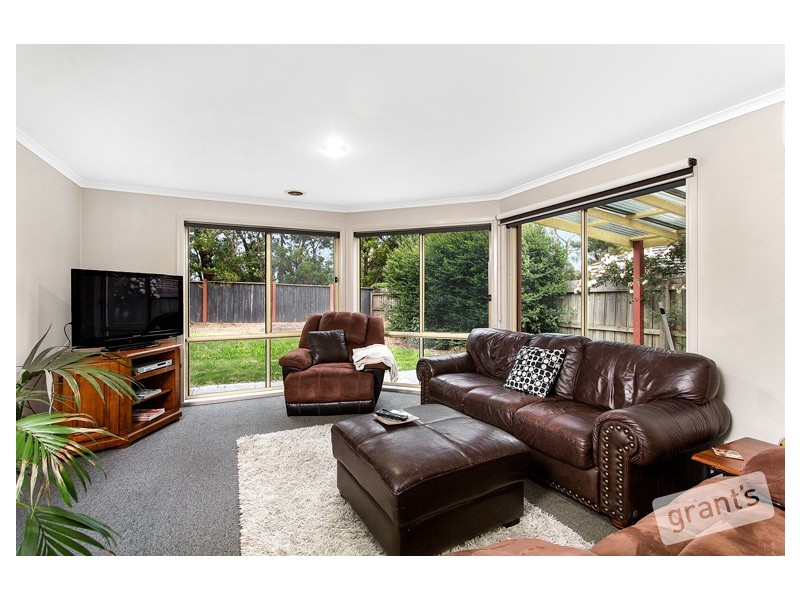 9 Wilona Way, Berwick VIC 3806