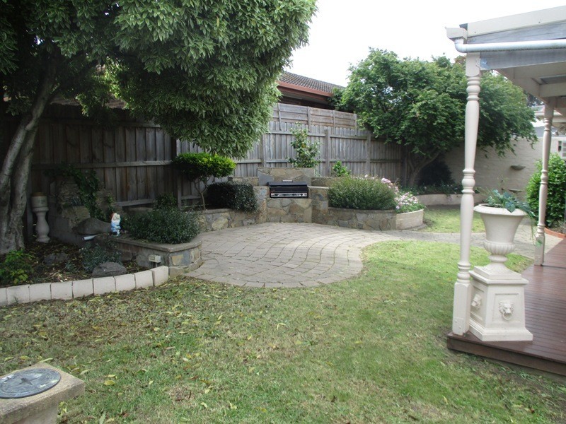 1 Thornton Close, Hallam VIC 3803
