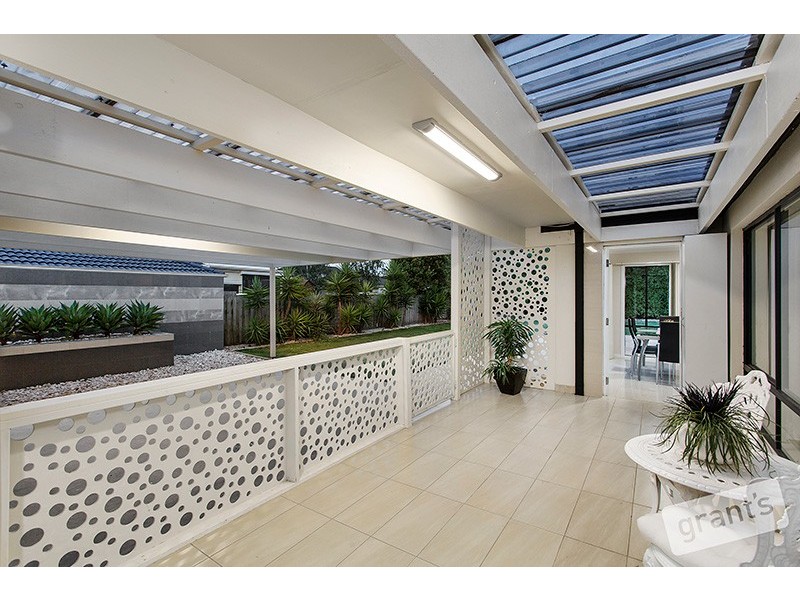 31 Langbourne Drive, Narre Warren South VIC 3805