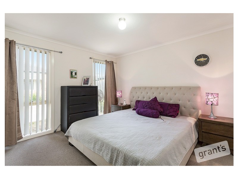 4/107 Breens Road, Cranbourne West VIC 3977