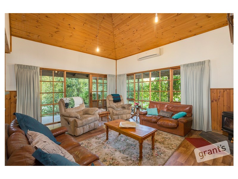 70 Forrest Drive, Nyora VIC 3987