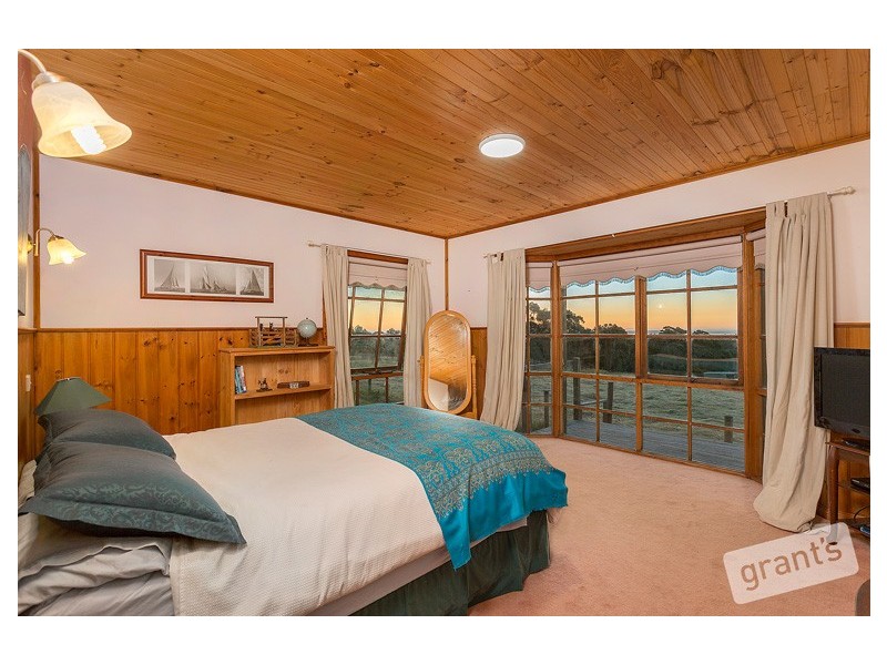 70 Forrest Drive, Nyora VIC 3987