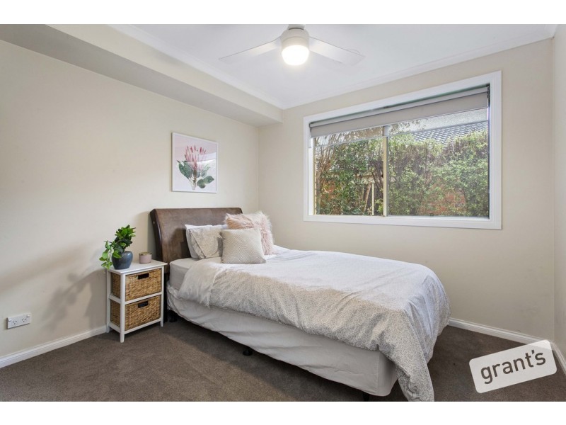 13 Mayfair Crescent, Narre Warren VIC 3805