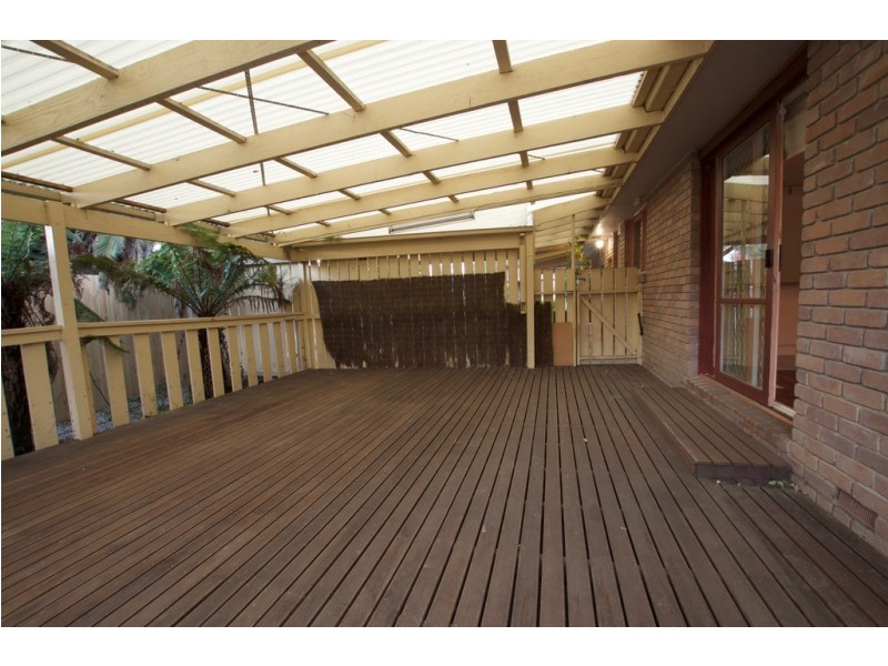 1 Willslie Crescent, Berwick VIC 3806