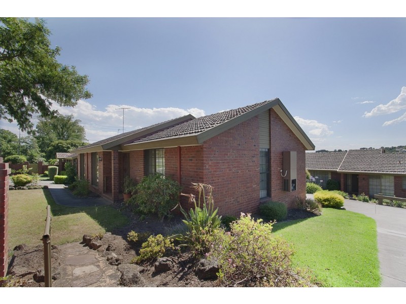 4/3 Rutland Road, Berwick VIC 3806