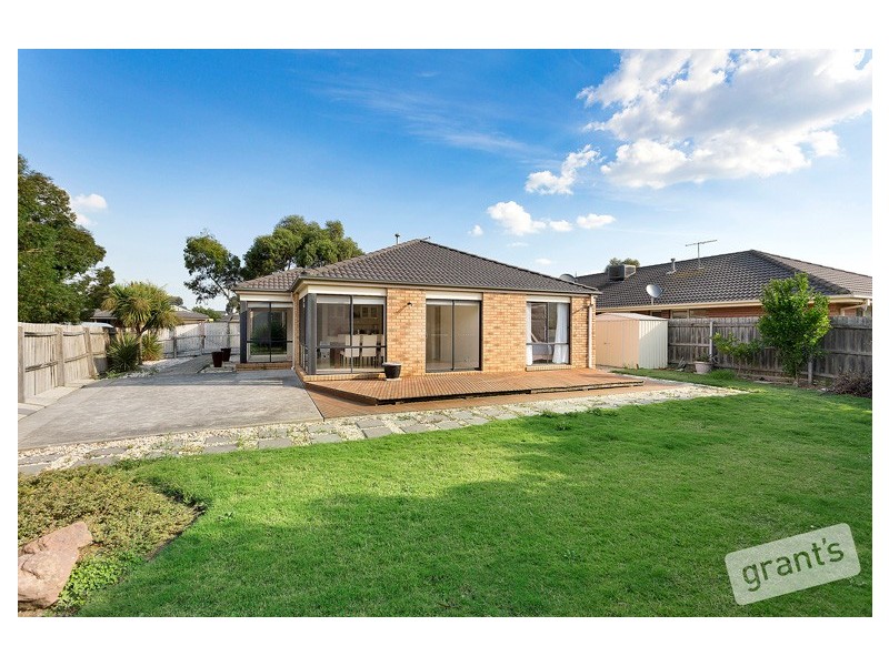23 Charles Conder Place, Berwick VIC 3806