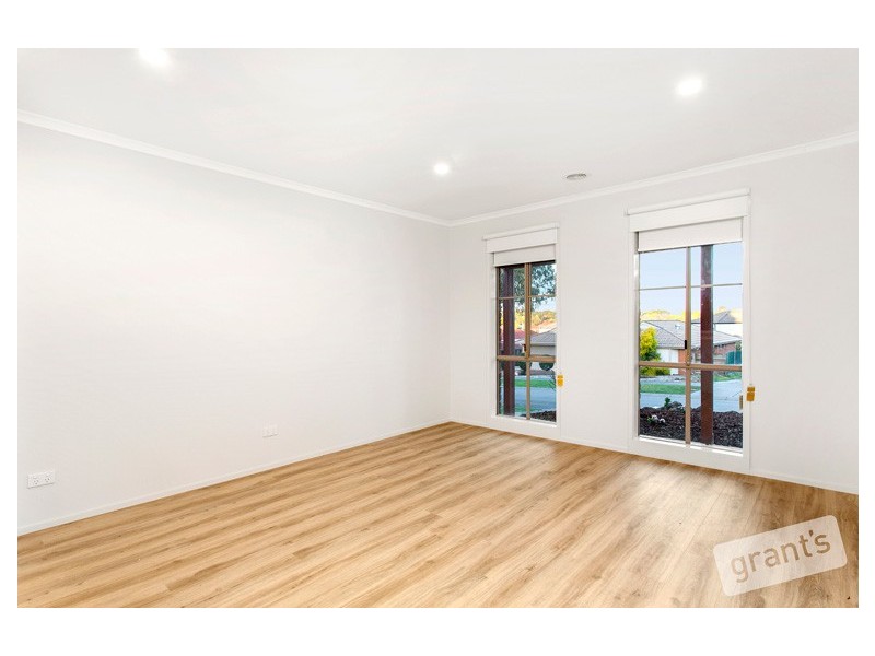 16 Terrapin Drive, Narre Warren South VIC 3805