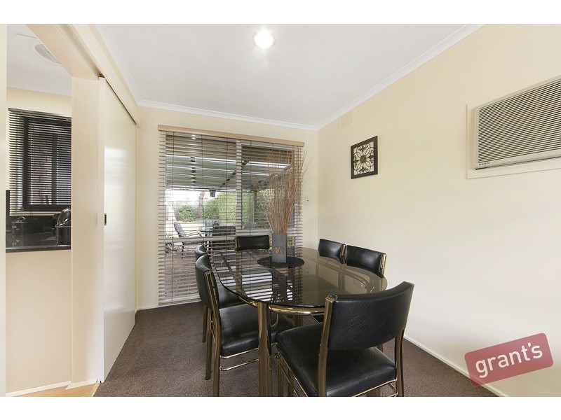 19 Guildford Crescent, Narre Warren VIC 3805